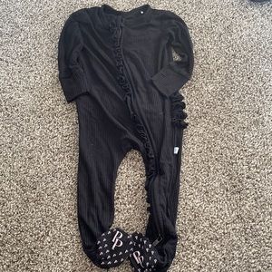 Posh Peanut Black Ribbed ruffle Bottom pajamas